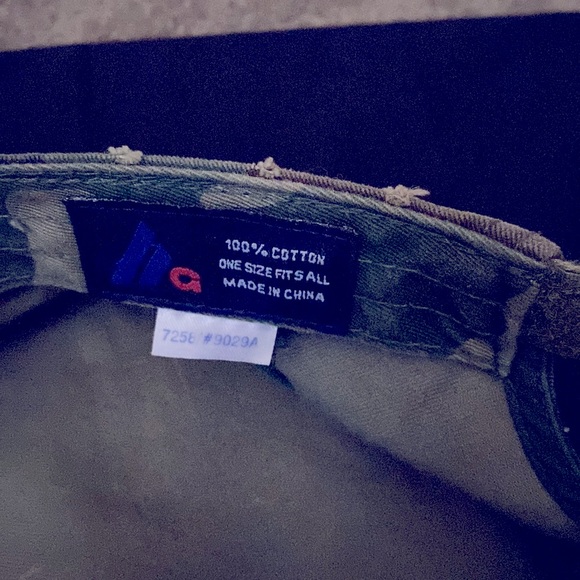 ❤️ Just  a cute camouflage with rhinestones skull hat by G. - Picture 6 of 7